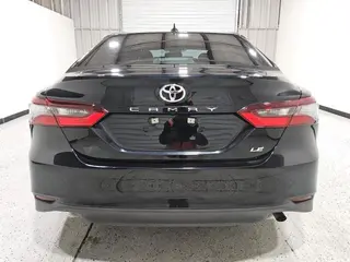 2024 Toyota Camry Le - Image 2 of 4