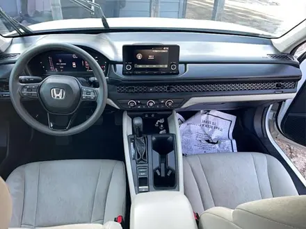 2024 Honda Accord LX - Image 3 of 4