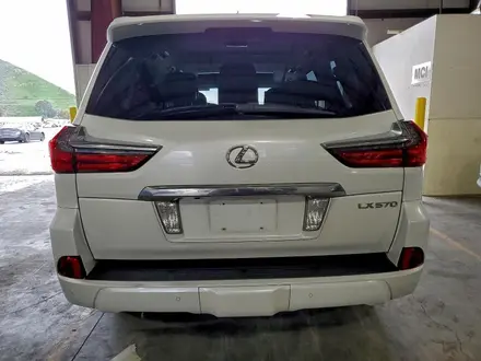 2016 Lexus Lx570 - Image 5 of 5